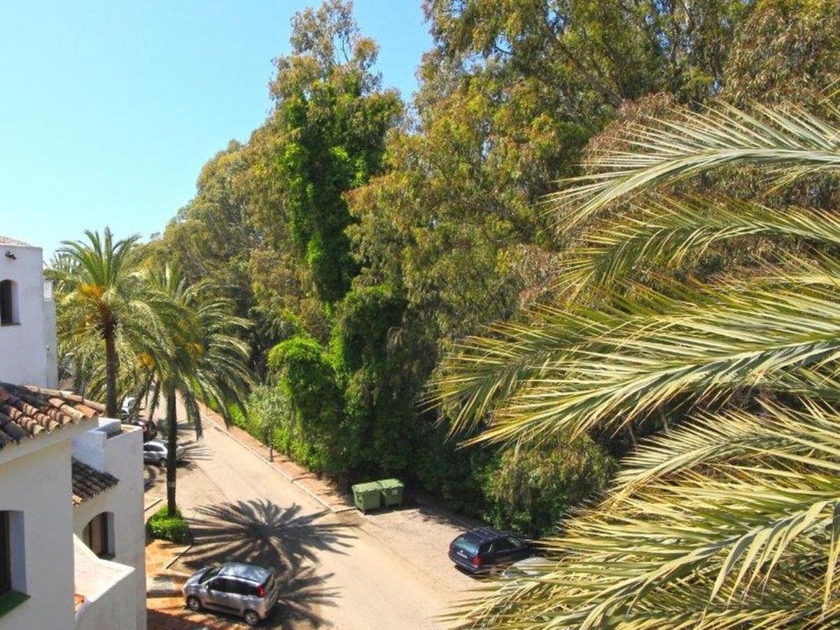 Belvilla By Oyo Golden Beach House Marbella Exterior photo